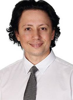 Headshot of  Dr. Justin Cifuni 